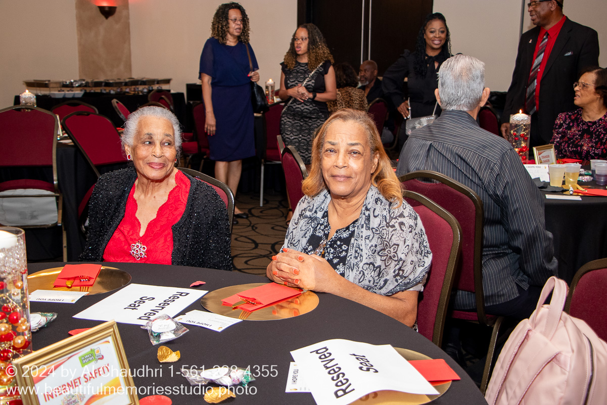 Retirement celebration of Mavis Cole on October 12, 2024 by Al Chaudhri / www.beautifulmemoriesstudio.photo