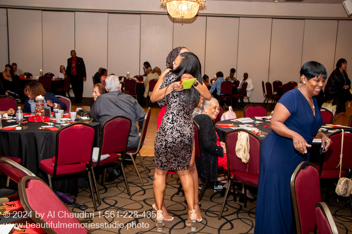 Retirement celebration of Mavis Cole on October 12, 2024 by Al Chaudhri / www.beautifulmemoriesstudio.photo