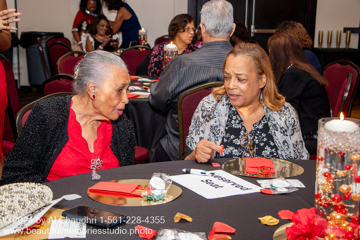 Retirement celebration of Mavis Cole on October 12, 2024 by Al Chaudhri / www.beautifulmemoriesstudio.photo