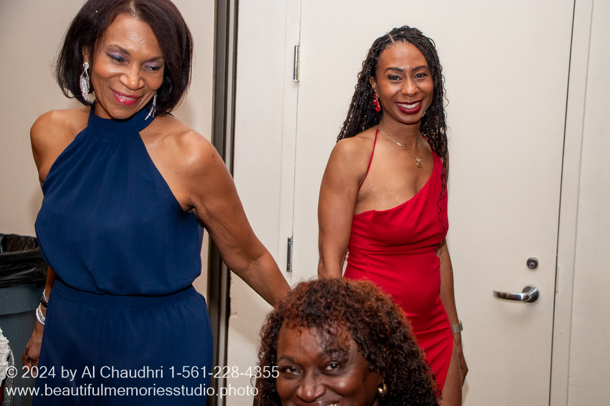 Retirement celebration of Mavis Cole on October 12, 2024 by Al Chaudhri / www.beautifulmemoriesstudio.photo