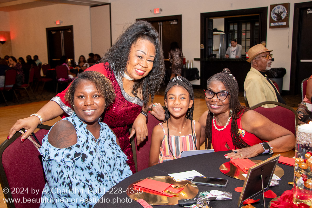 Retirement celebration of Mavis Cole on October 12, 2024 by Al Chaudhri / www.beautifulmemoriesstudio.photo