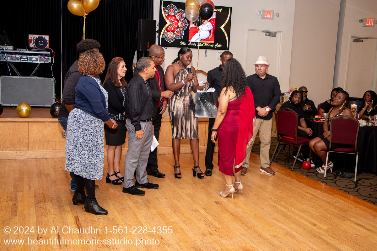 Retirement celebration of Mavis Cole on October 12, 2024 by Al Chaudhri / www.beautifulmemoriesstudio.photo