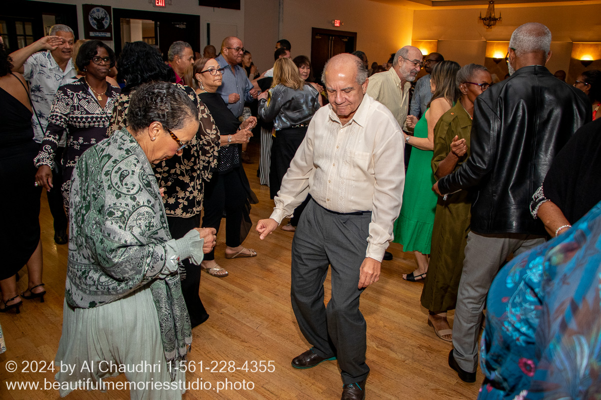 Stu's 70th birthday celebration in Miami, Florida on October 19, 2024 by Al Chaudhri / www.beautifulmemoriesstudio.photo